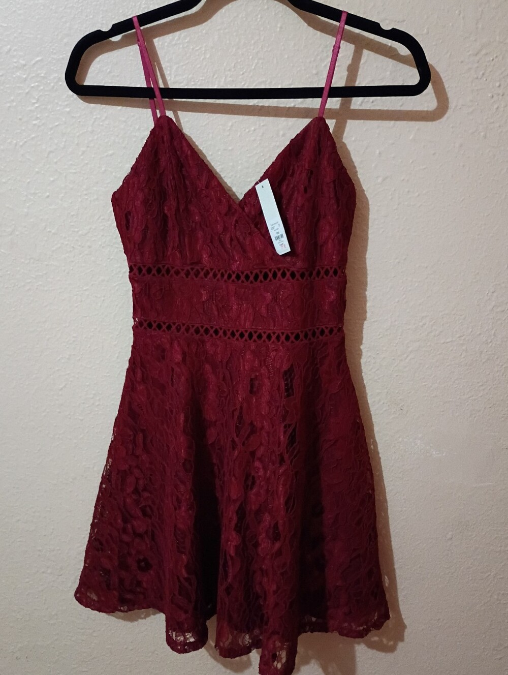 NWT Mi Ami By Francescas SIZE XXS Burgundy Lace A-Line Spaghetti Strap Dress